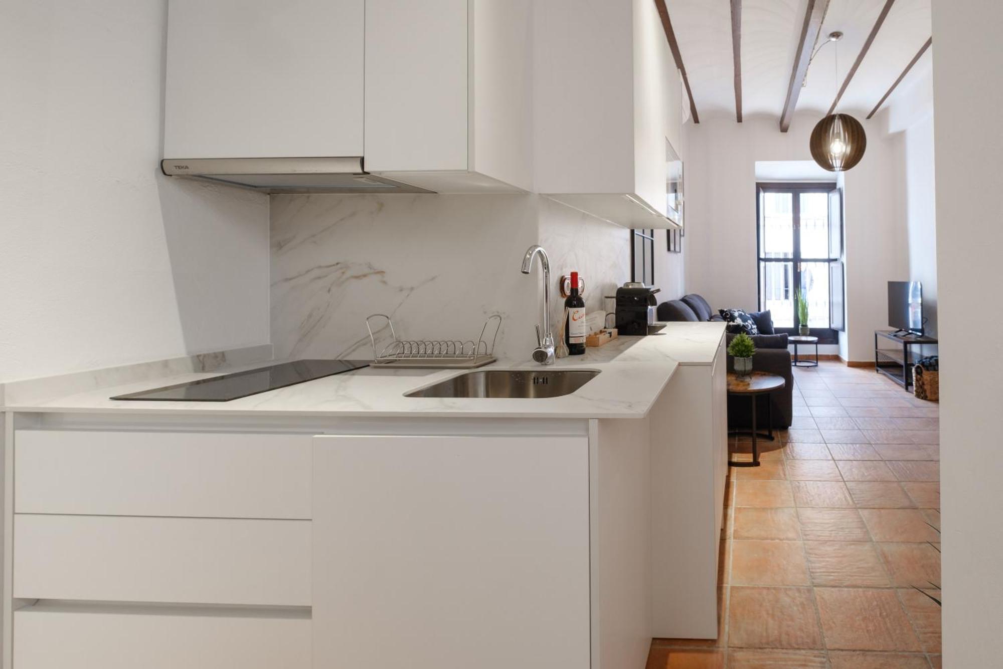 Apartamento Patio Muralla Romana ¡se Parte De La Historia!